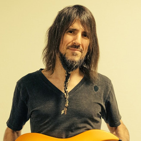 Ron “Bumblefoot” Thal (Bumblefoot, Guns N’ Roses, Art Of Anarchy)